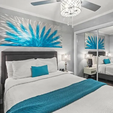 Aparthotel New - Waterfront Renovated Beauty With Heated Pool
